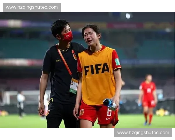 中日足球激战再起 两队激烈较量引发球迷热议