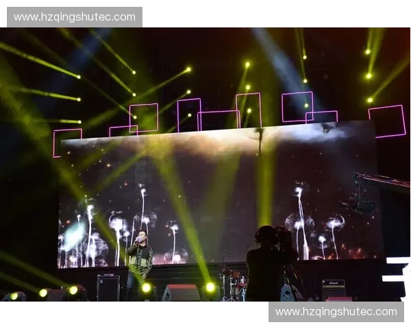 昆明激情再燃万名观众共赴盛大国际足球竞技之夜巅峰对决盛宴辉煌